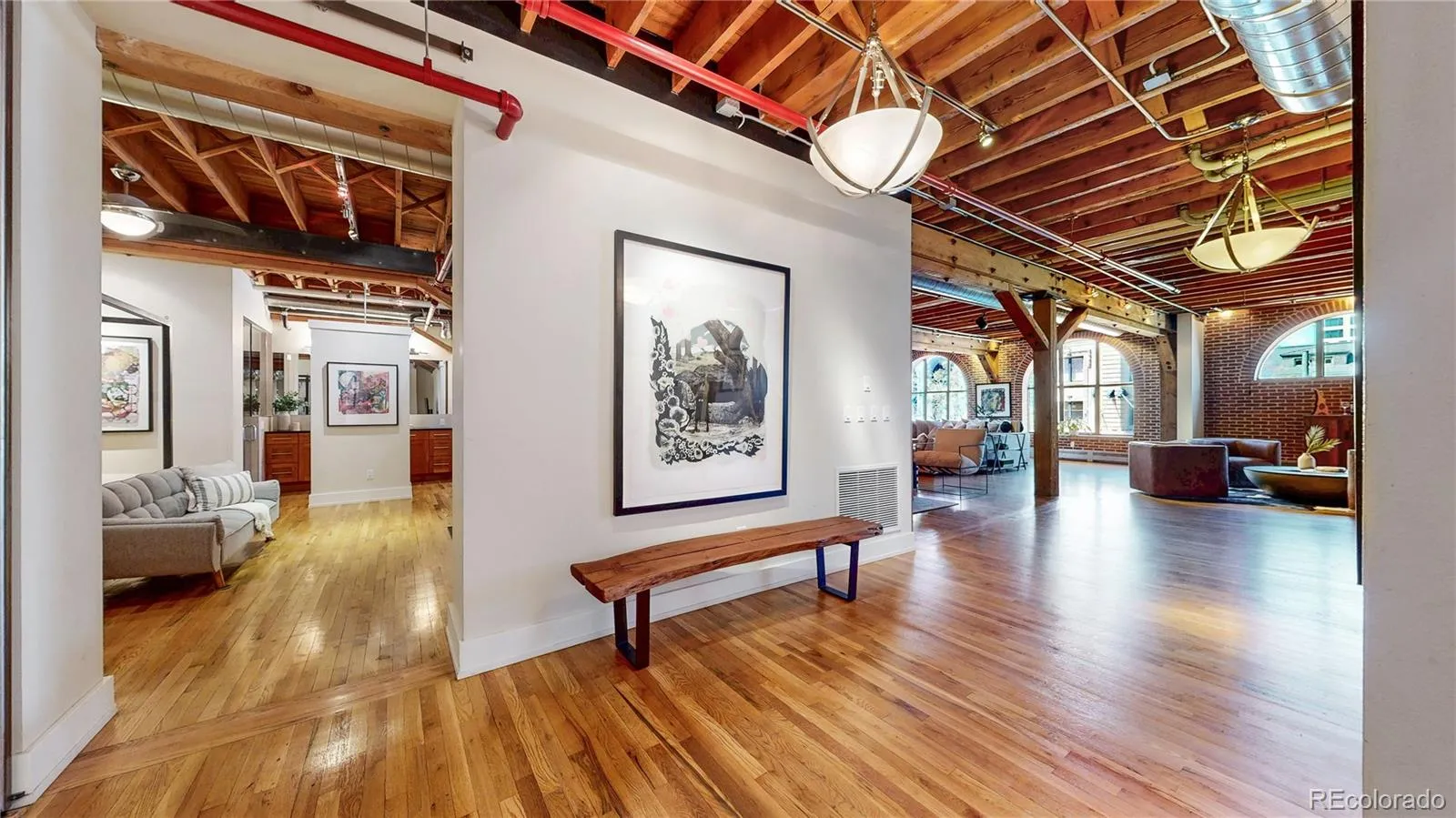 04122026223541 1600 21