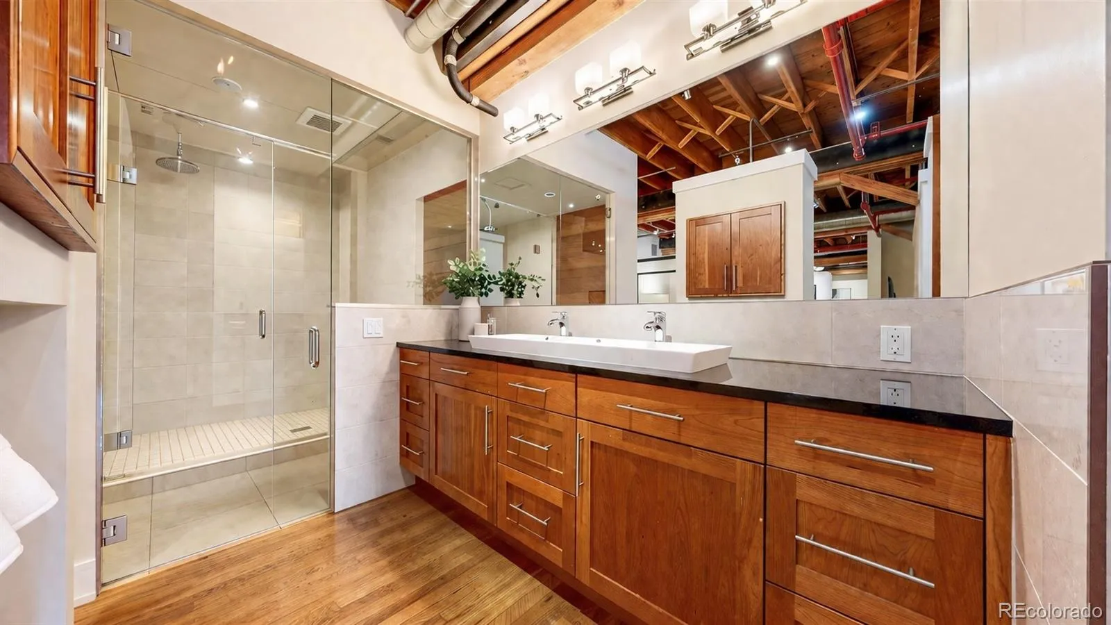 04122026223541 1600 25