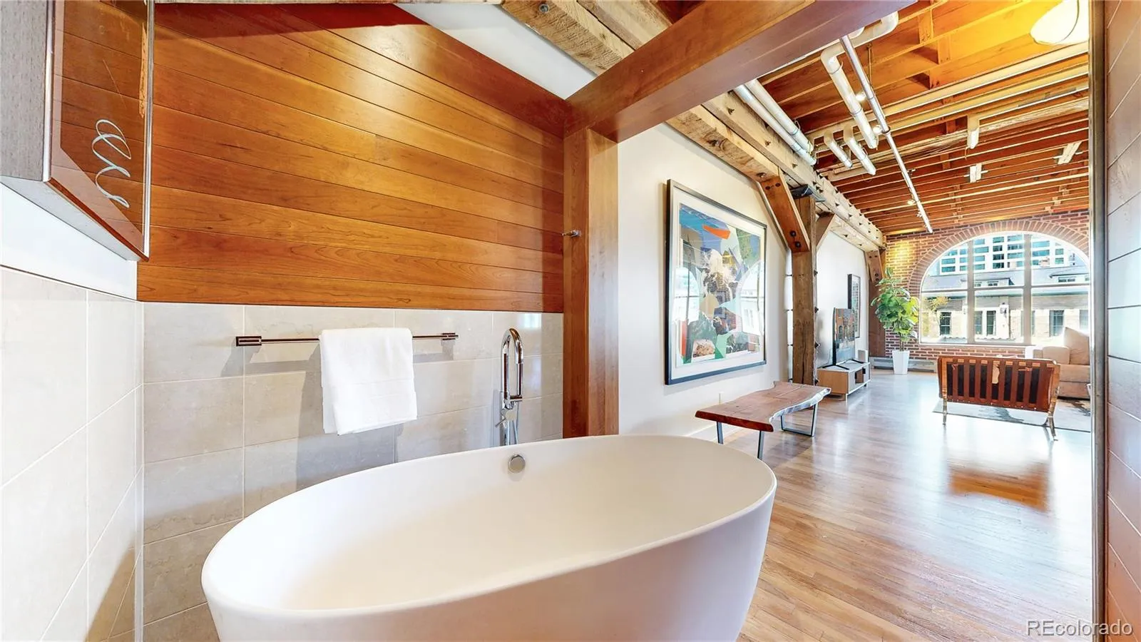 04122026223541 1600 28