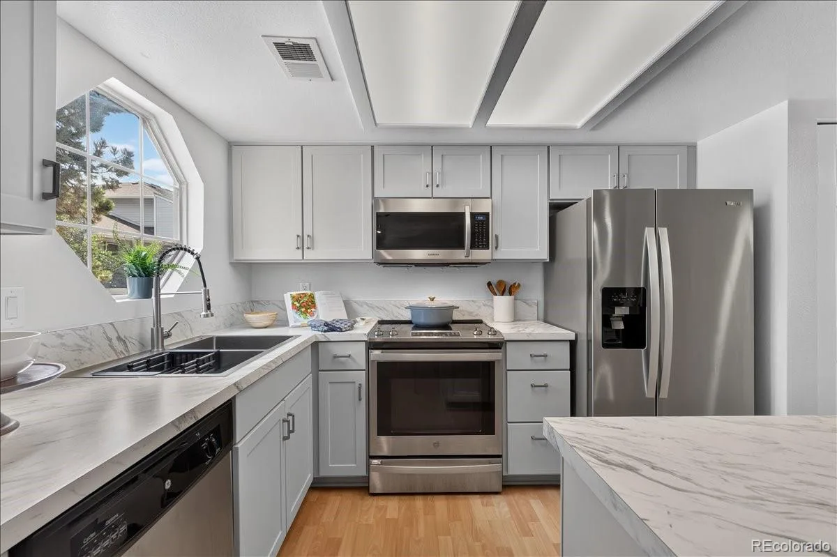 12655 E Pacific Circle #C Aurora CO 80014 | MLS #REC5605393 06252026144254 1200 14