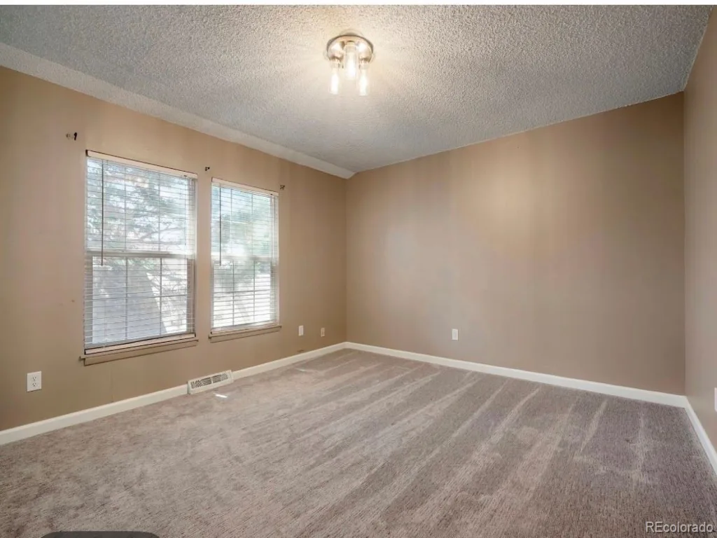 2836 S Vaughn Way Aurora CO 80014 MLS #REC5606724 07052026221233 1024 20