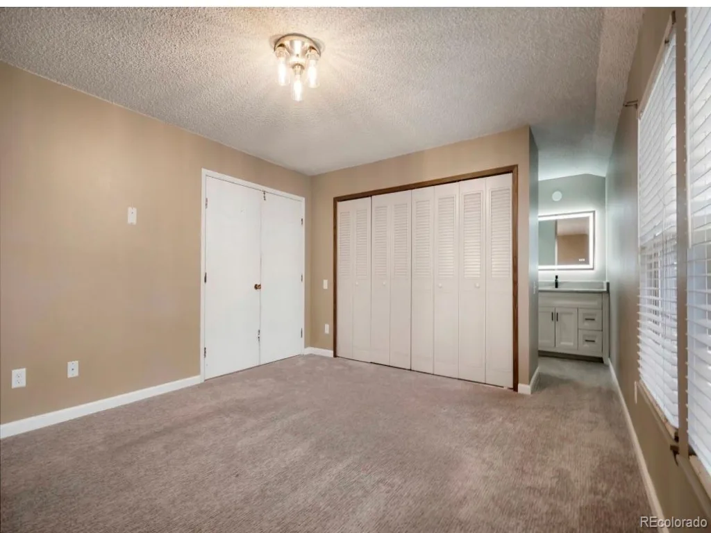 2836 S Vaughn Way Aurora CO 80014 MLS #REC5606724 07052026221233 1024 21