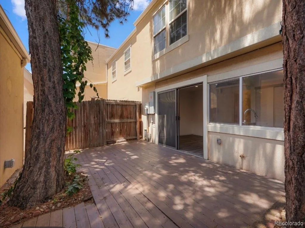 2836 S Vaughn Way Aurora CO 80014 MLS #REC5606724 07052026221233 1024 26