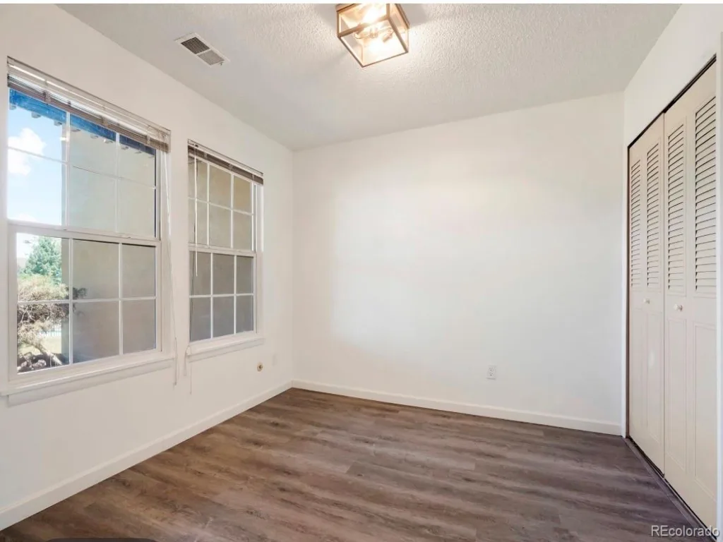 2836 S Vaughn Way Aurora CO 80014 MLS #REC5606724 07052026221233 1024 5