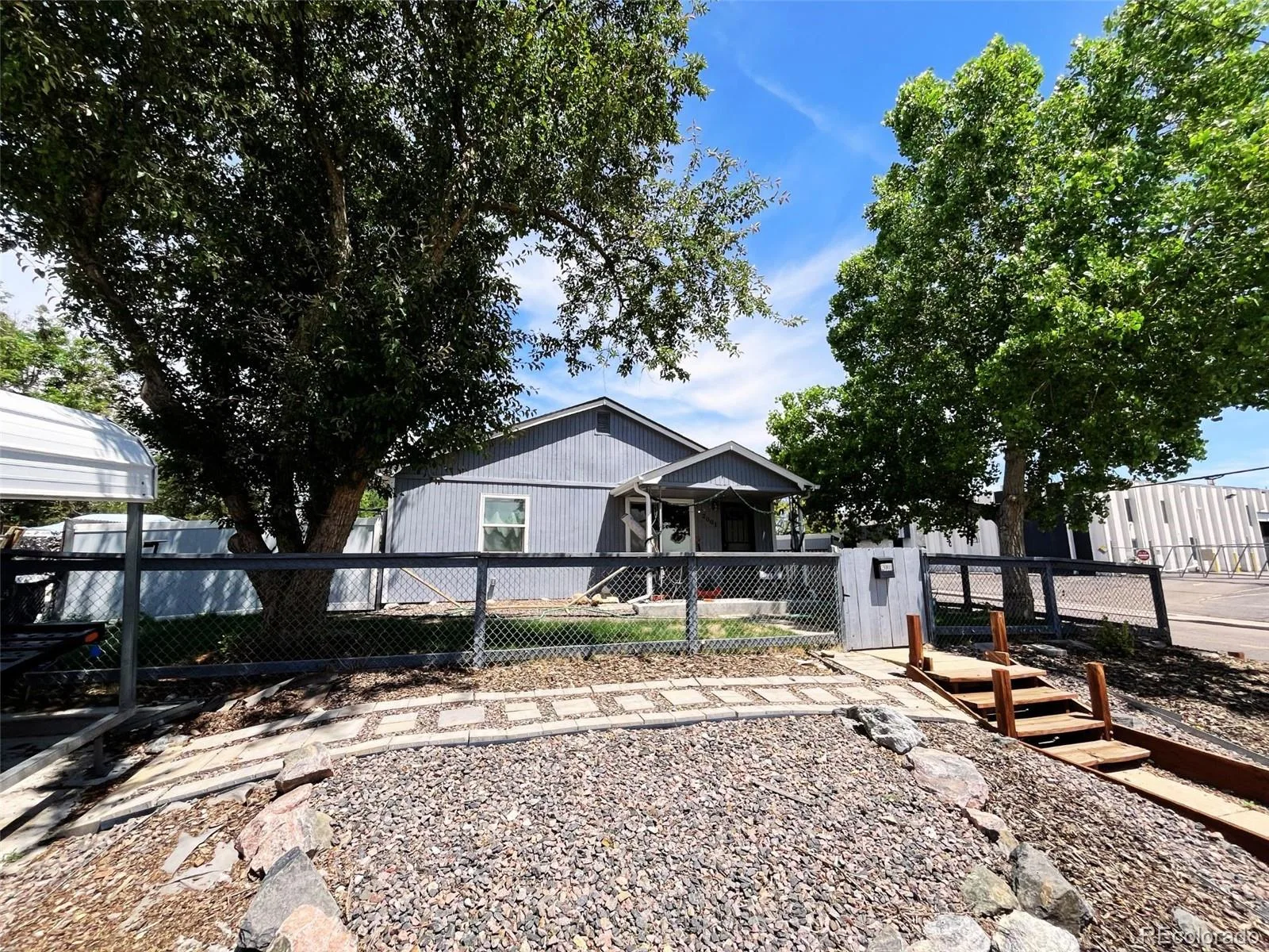 2001 W Vassar Avenue Englewood CO 80110 MLS #REC5608500 06092026160913 1600 0