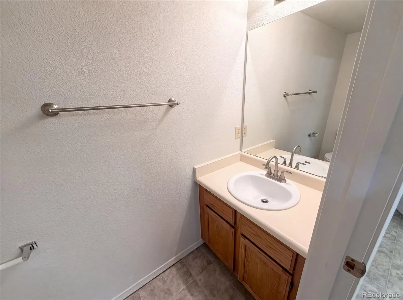 8733 W Cornell Avenue #4 Denver CO 80227 | MLS #REC5610209 08052026180014 1600 11