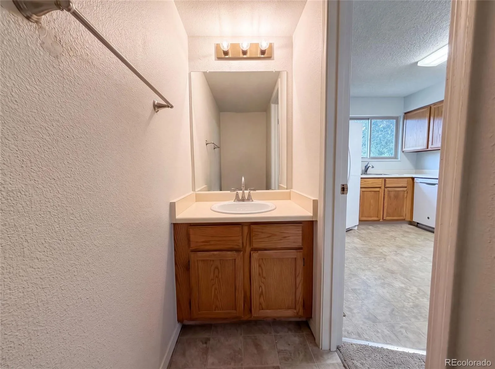 8733 W Cornell Avenue #4 Denver CO 80227 | MLS #REC5610209 08052026180014 1600 6