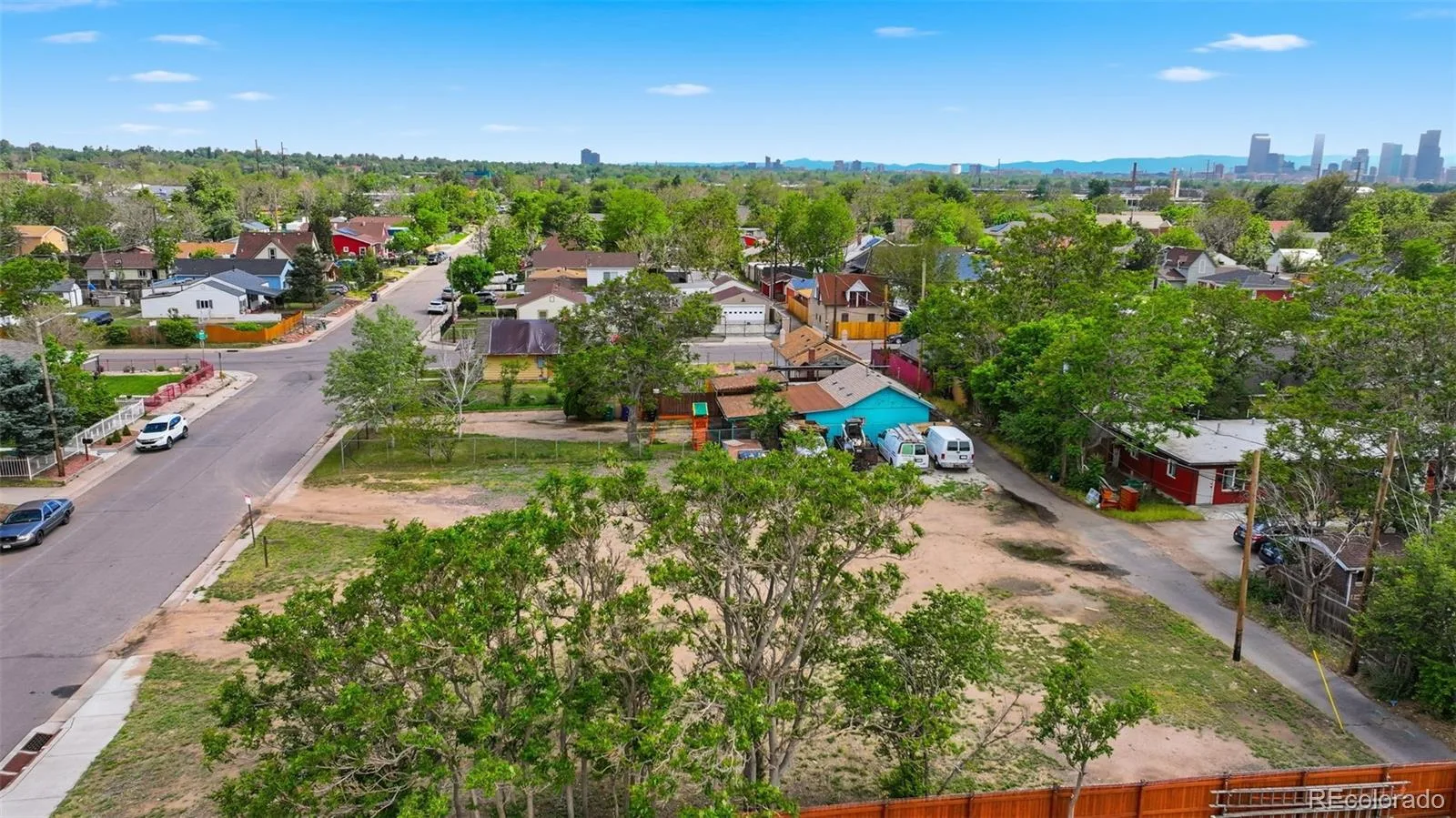 4525 Milwaukee Street Denver CO 80216 MLS #REC5611868 06172026003640 1600 3