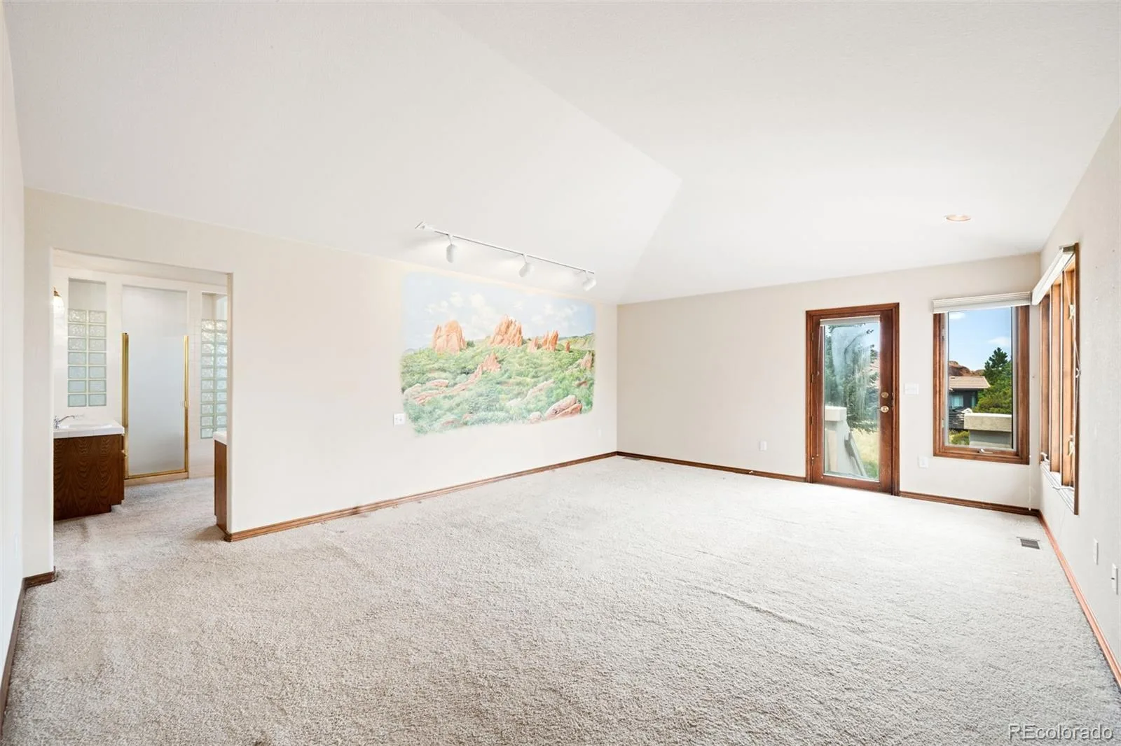 5757 Indian Paint Run Littleton CO 80125 | MLS #REC5612155 07042026201420 1600 25