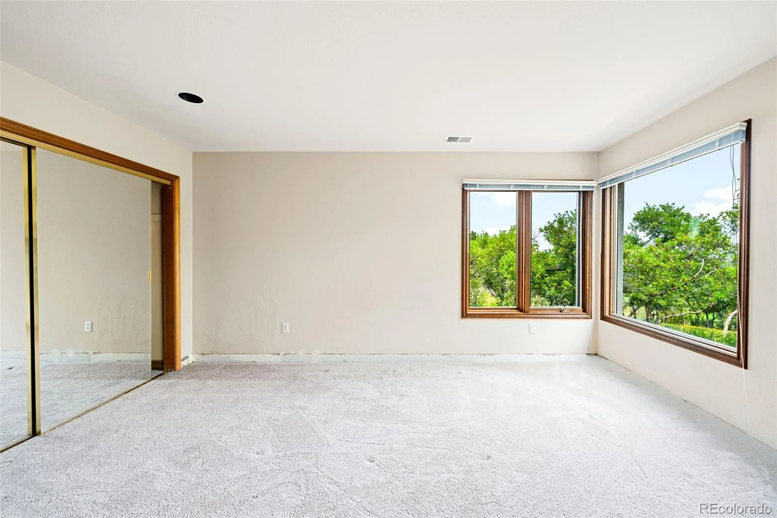 5757 Indian Paint Run Littleton CO 80125 | MLS #REC5612155 07042026201420 1600 34