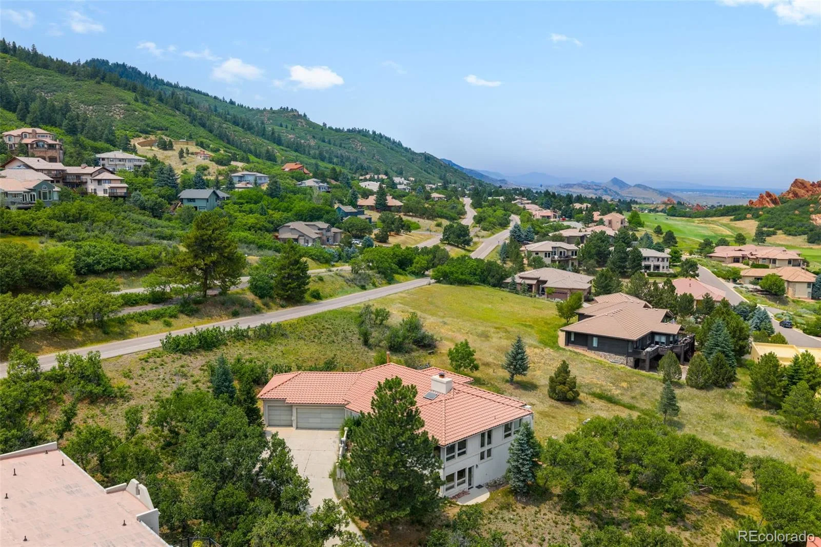 5757 Indian Paint Run Littleton CO 80125 | MLS #REC5612155 07042026201420 1600 42