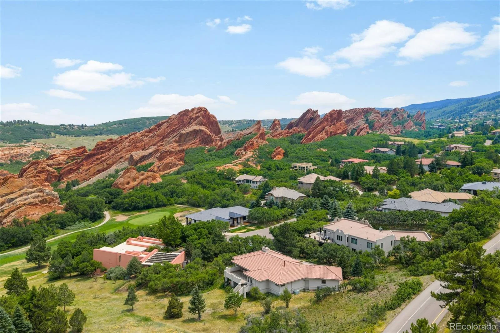 5757 Indian Paint Run Littleton CO 80125 | MLS #REC5612155 07042026201420 1600 44