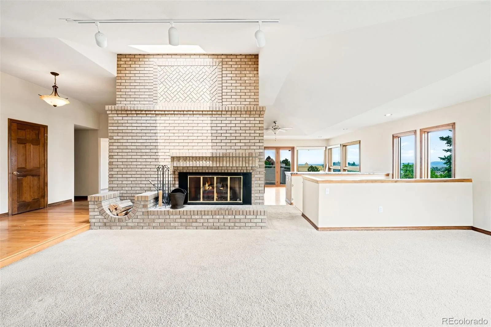 5757 Indian Paint Run Littleton CO 80125 | MLS #REC5612155 07042026201420 1600 7