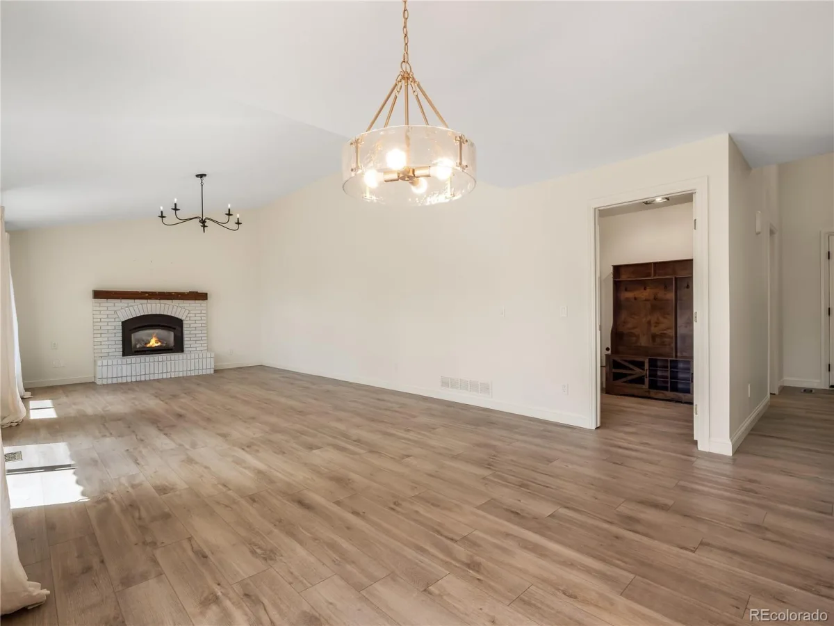 9304 Montrose Way Littleton CO 80126 MLS #REC5612575 07102026152723 1200 13