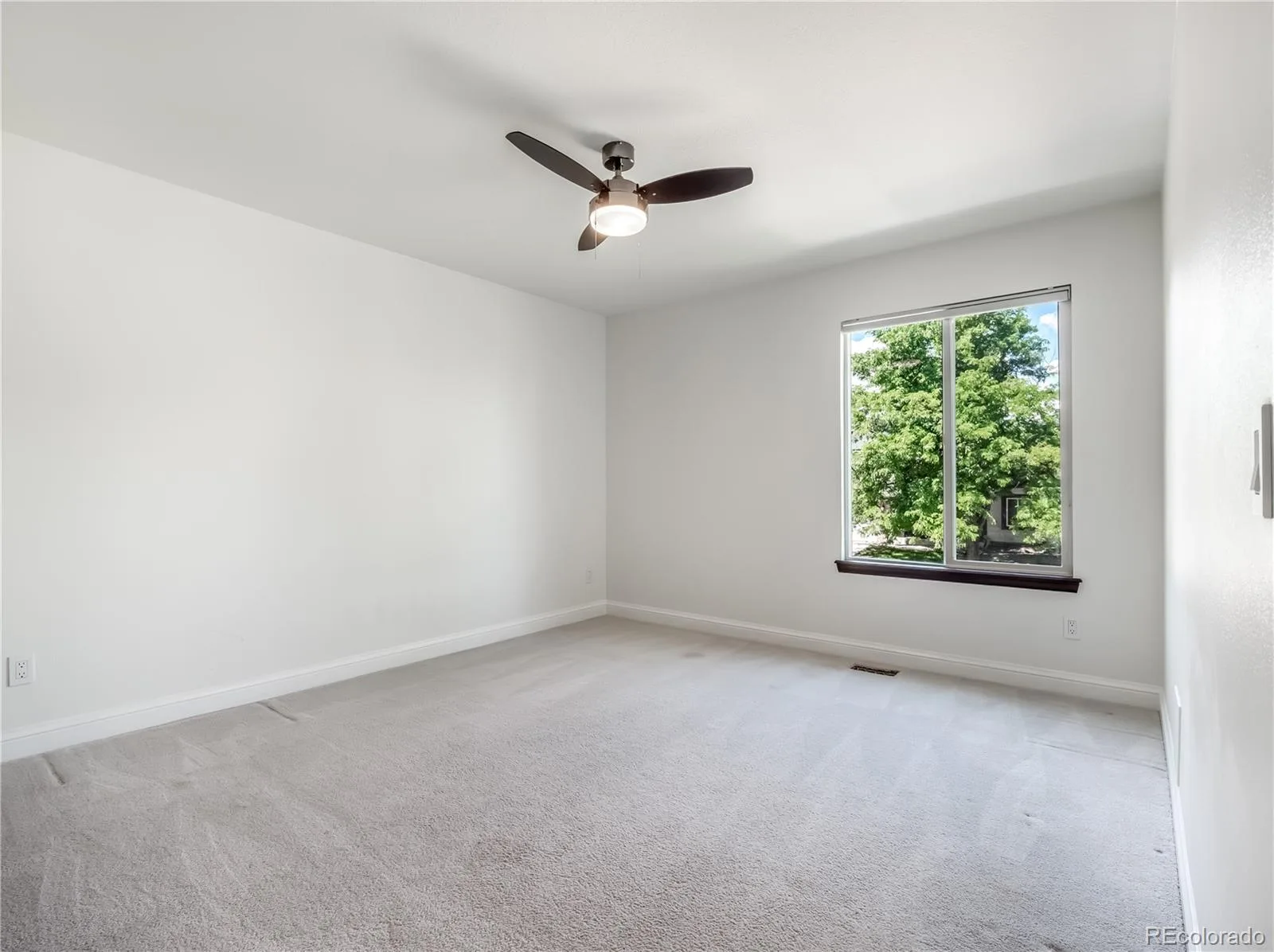 9304 Montrose Way Littleton CO 80126 MLS #REC5612575 07102026152723 1600 23