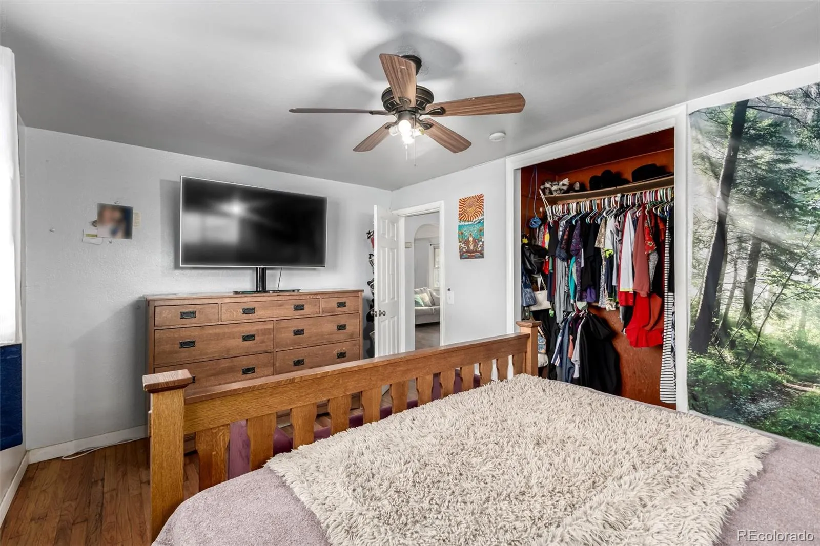 04012026201907 1600 11