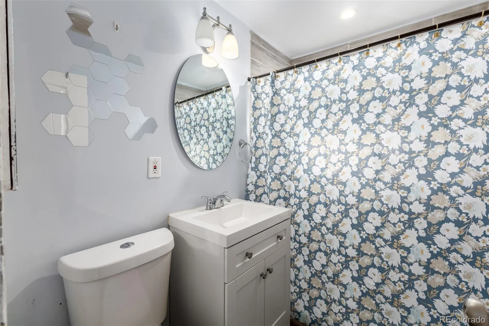 04012026201907 1600 21