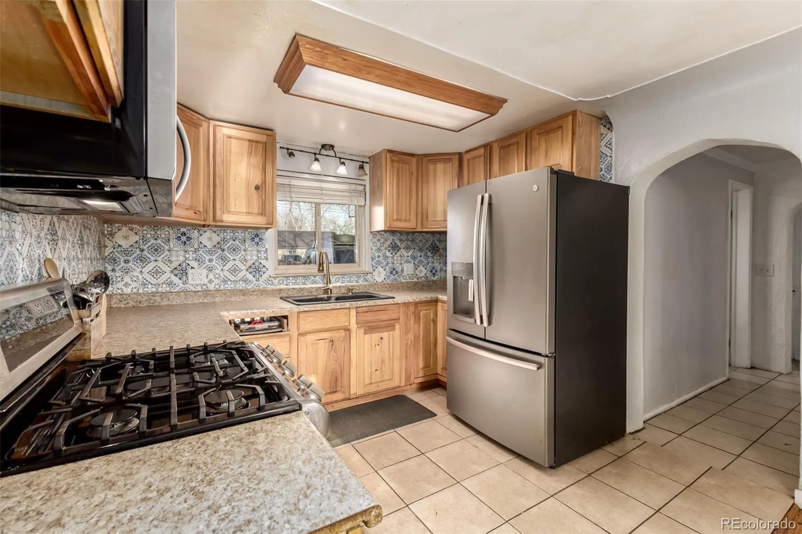 04012026201907 1600 8