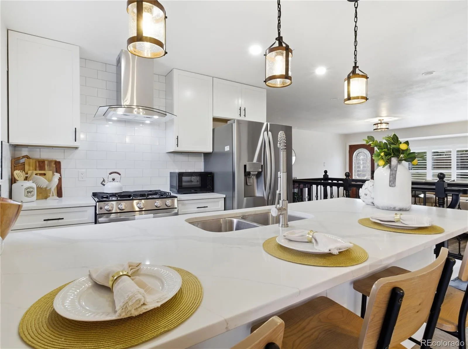 13090 W Warren Avenue Lakewood CO 80228 | MLS #REC5613644 08272026020453 1600 2