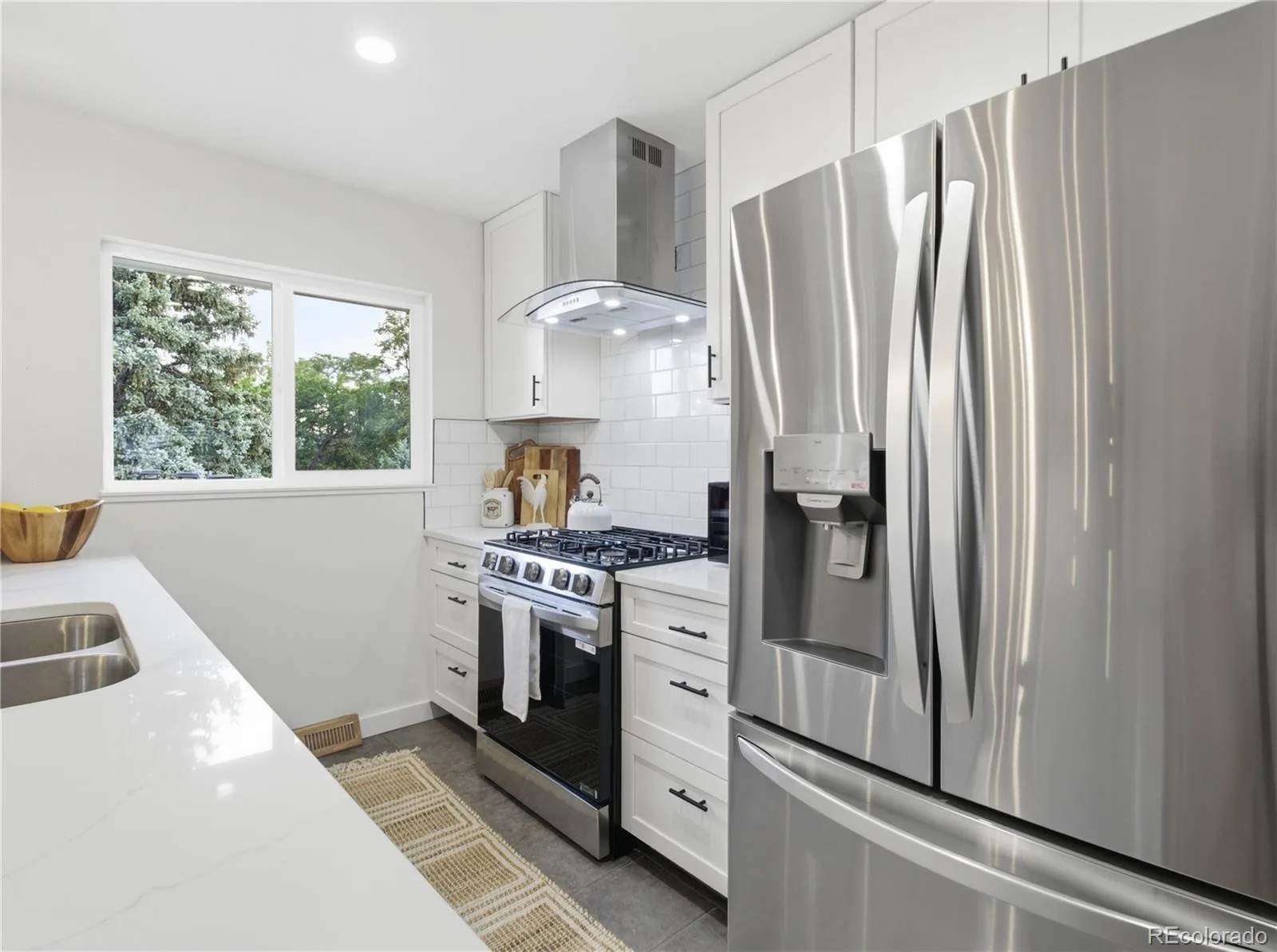 13090 W Warren Avenue Lakewood CO 80228 | MLS #REC5613644 08272026020453 1600 3
