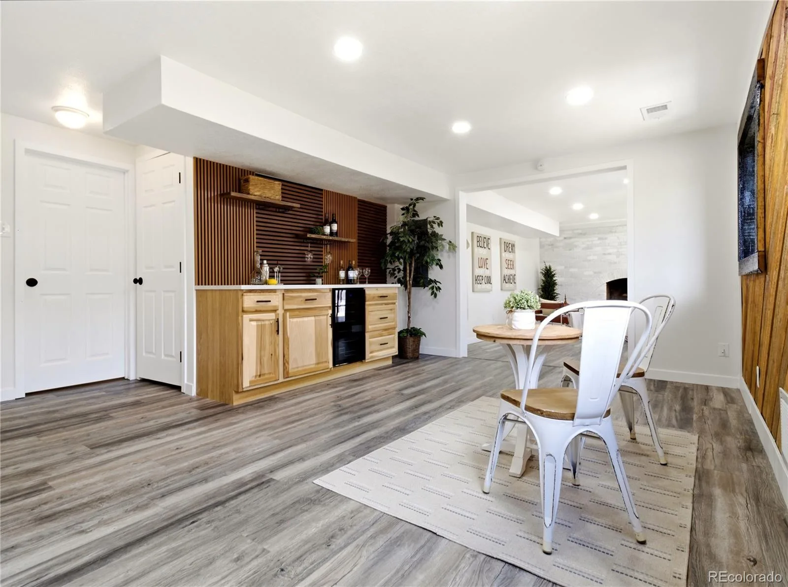 13090 W Warren Avenue Lakewood CO 80228 | MLS #REC5613644 08272026020453 1600 31