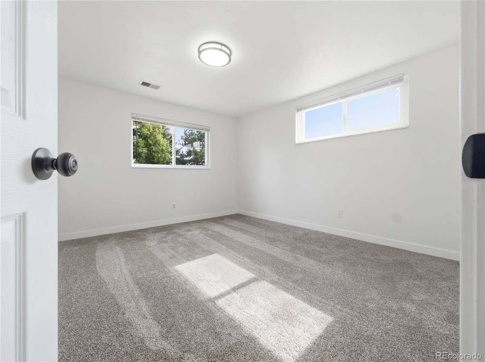 13090 W Warren Avenue Lakewood CO 80228 | MLS #REC5613644 08272026020453 1600 35