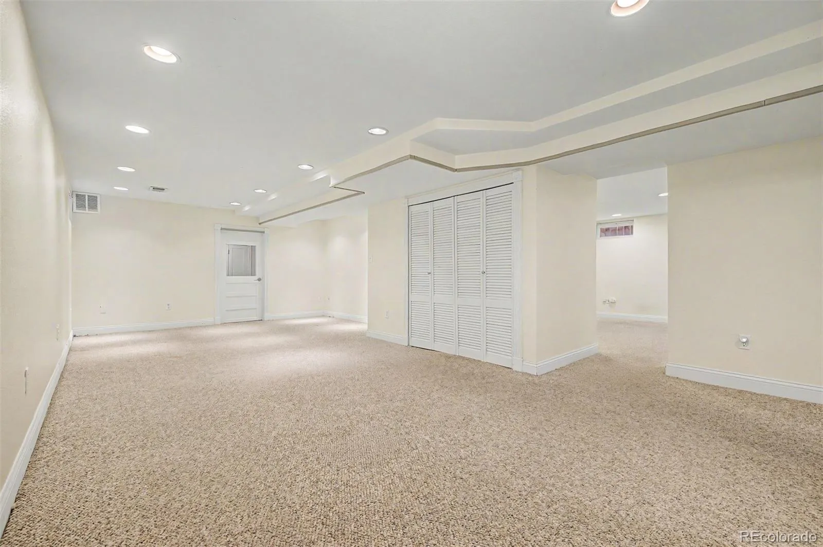 516 N Emerson Street Denver CO 80218 MLS #REC5615676 05102026142138 1600 29
