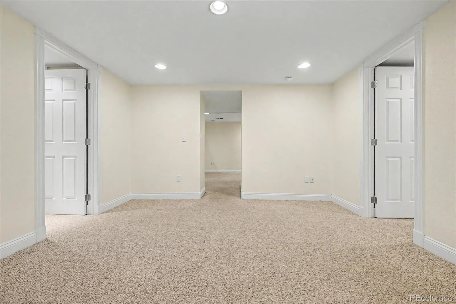 516 N Emerson Street Denver CO 80218 MLS #REC5615676 05102026142138 1600 33