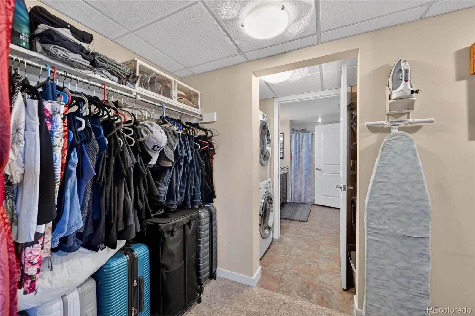 04012026165717 1600 1