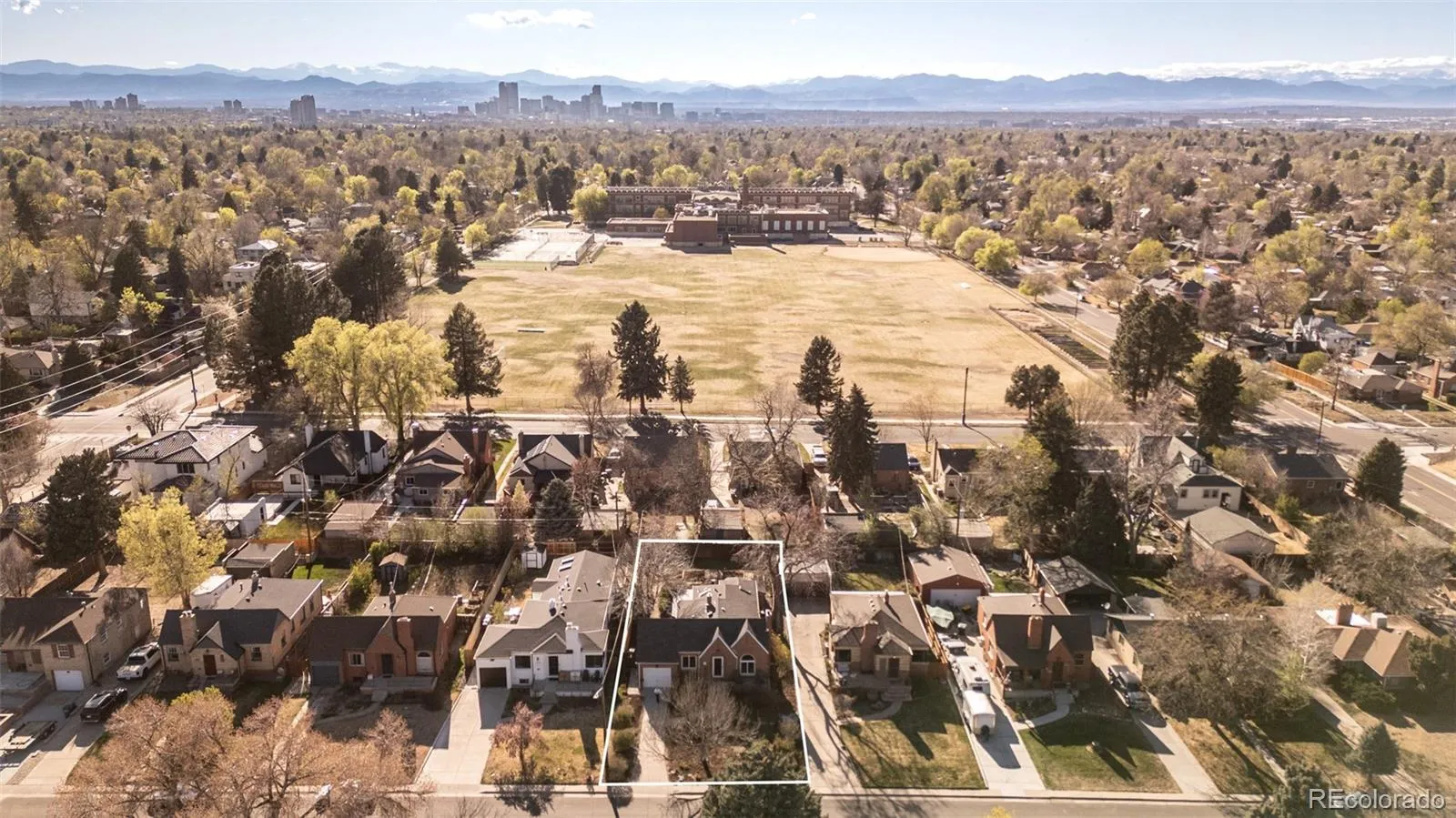 04092026182208 1600 30