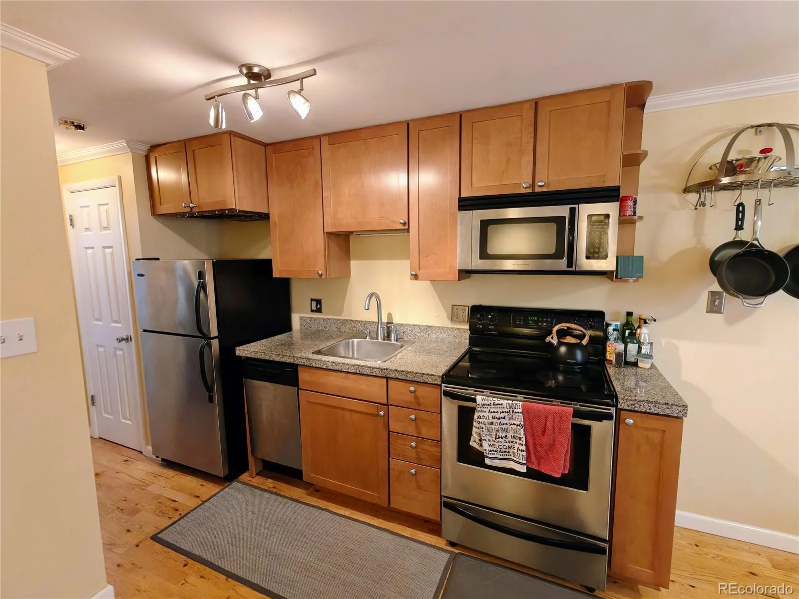 1135 N Elizabeth Street #102 Denver CO 80206 | MLS #REC5616467 07102026180605 1600 4
