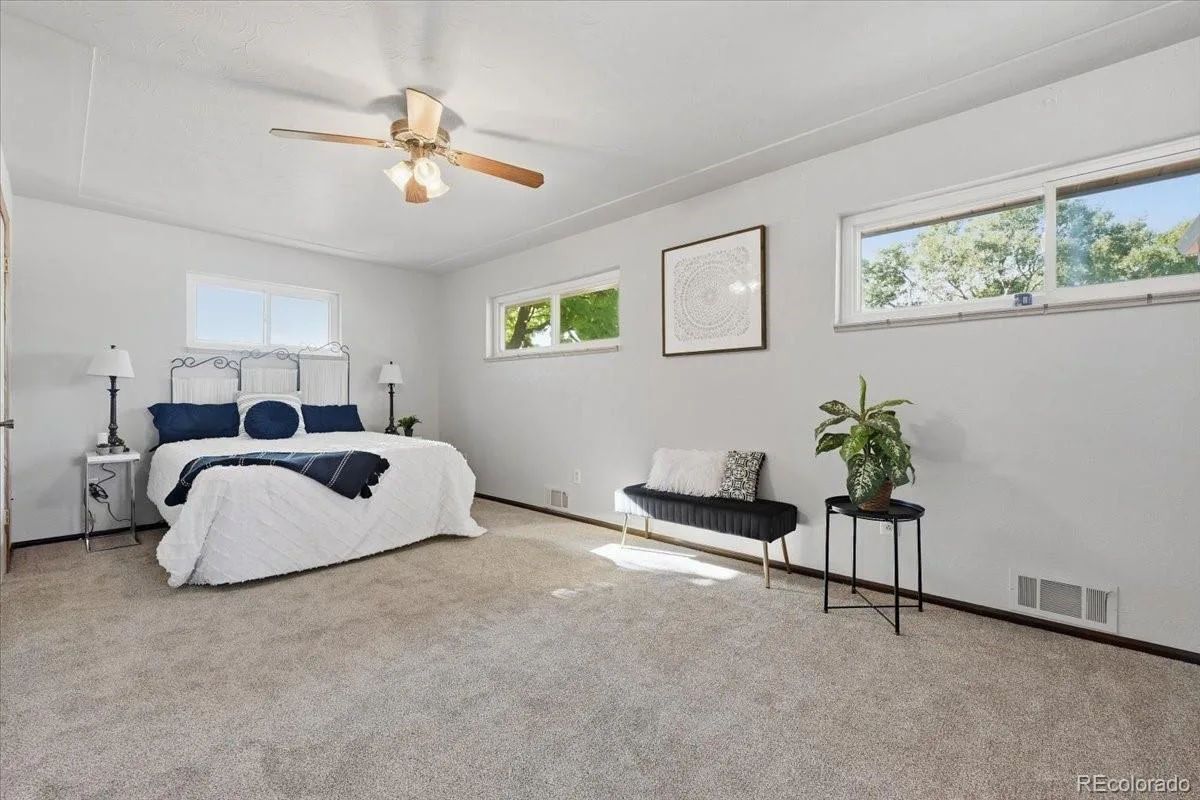 200 Reed Street Lakewood CO 80226 | MLS #REC5618298 10032026164622 1200 17