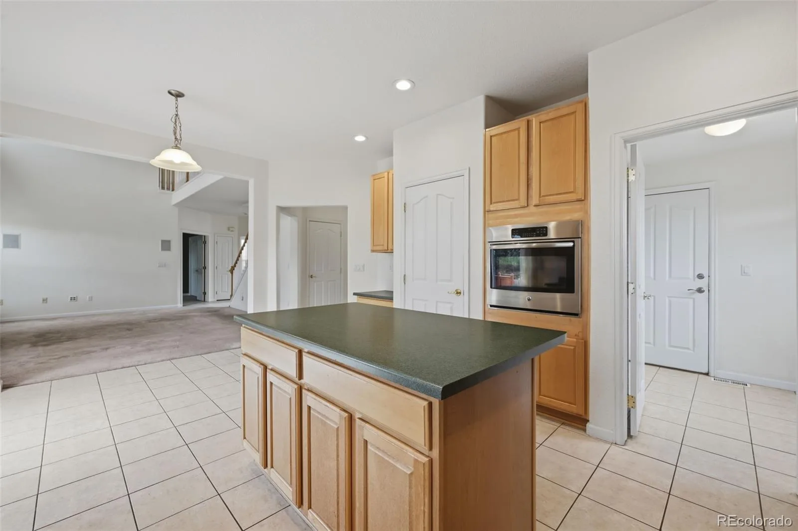 21340 Martingale Lane Parker CO 80138 | MLS #REC5618760 08272026164036 1600 23