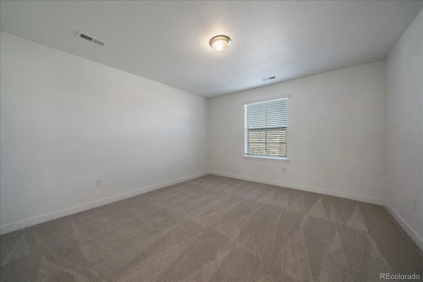 01252026012838 1600 21