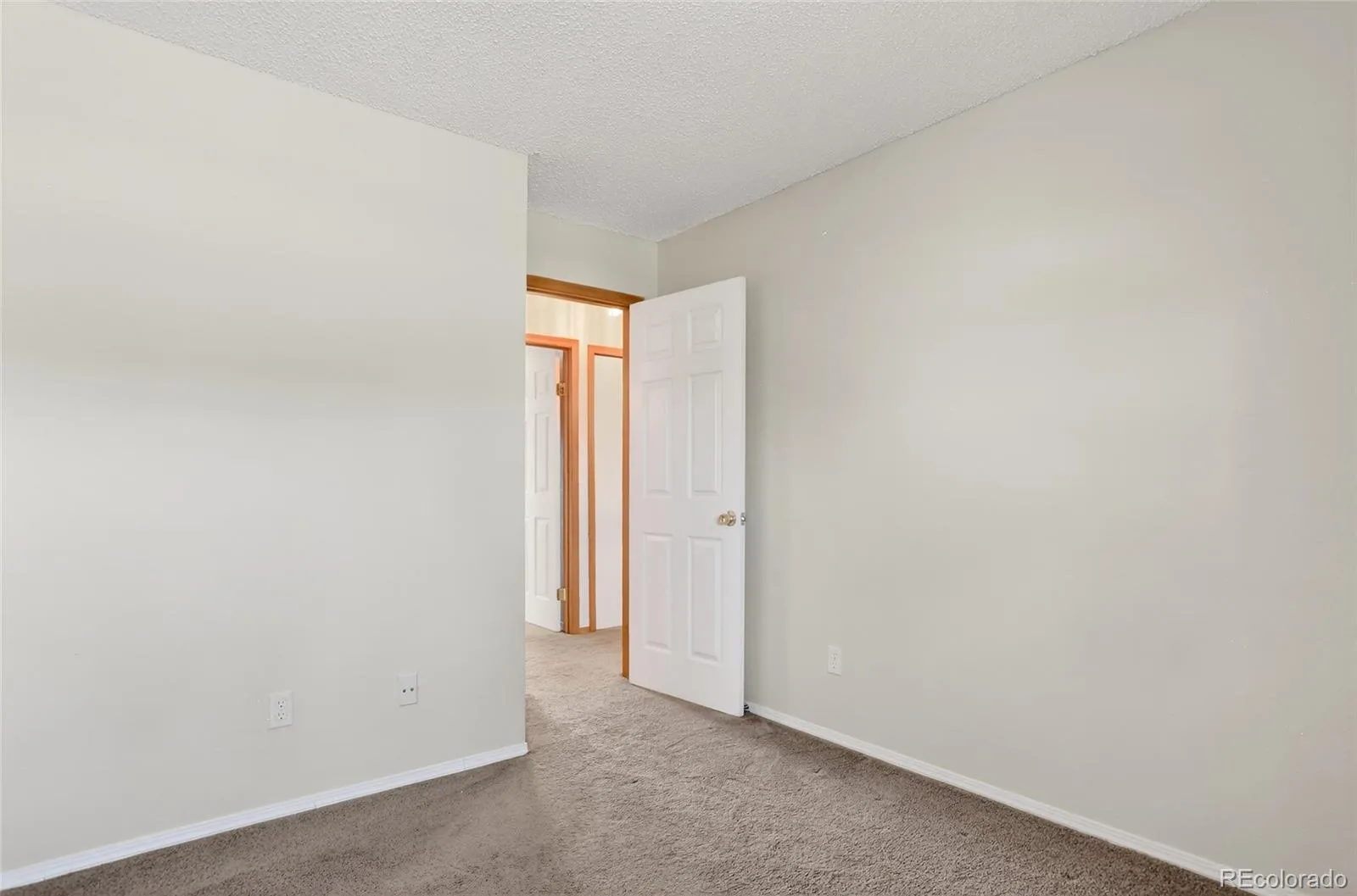 9463 Lou Thornton CO 80260 | MLS #REC5622366 04082026234748 1600 15
