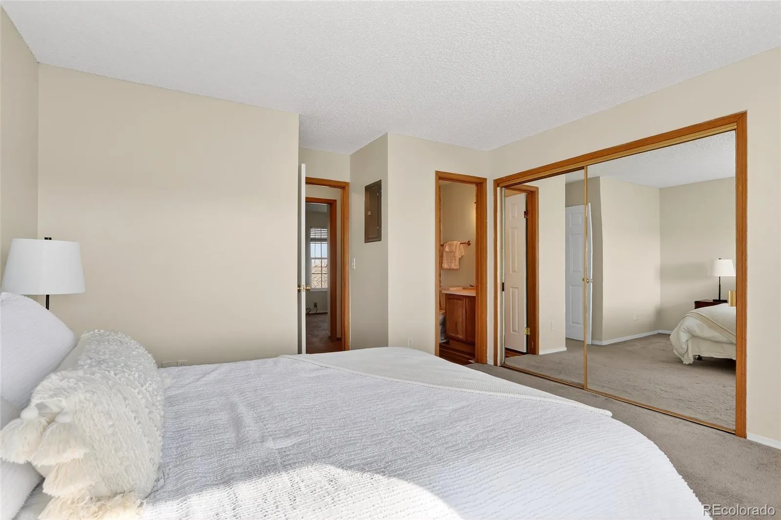 9463 Lou Thornton CO 80260 | MLS #REC5622366 04082026234748 1600 19