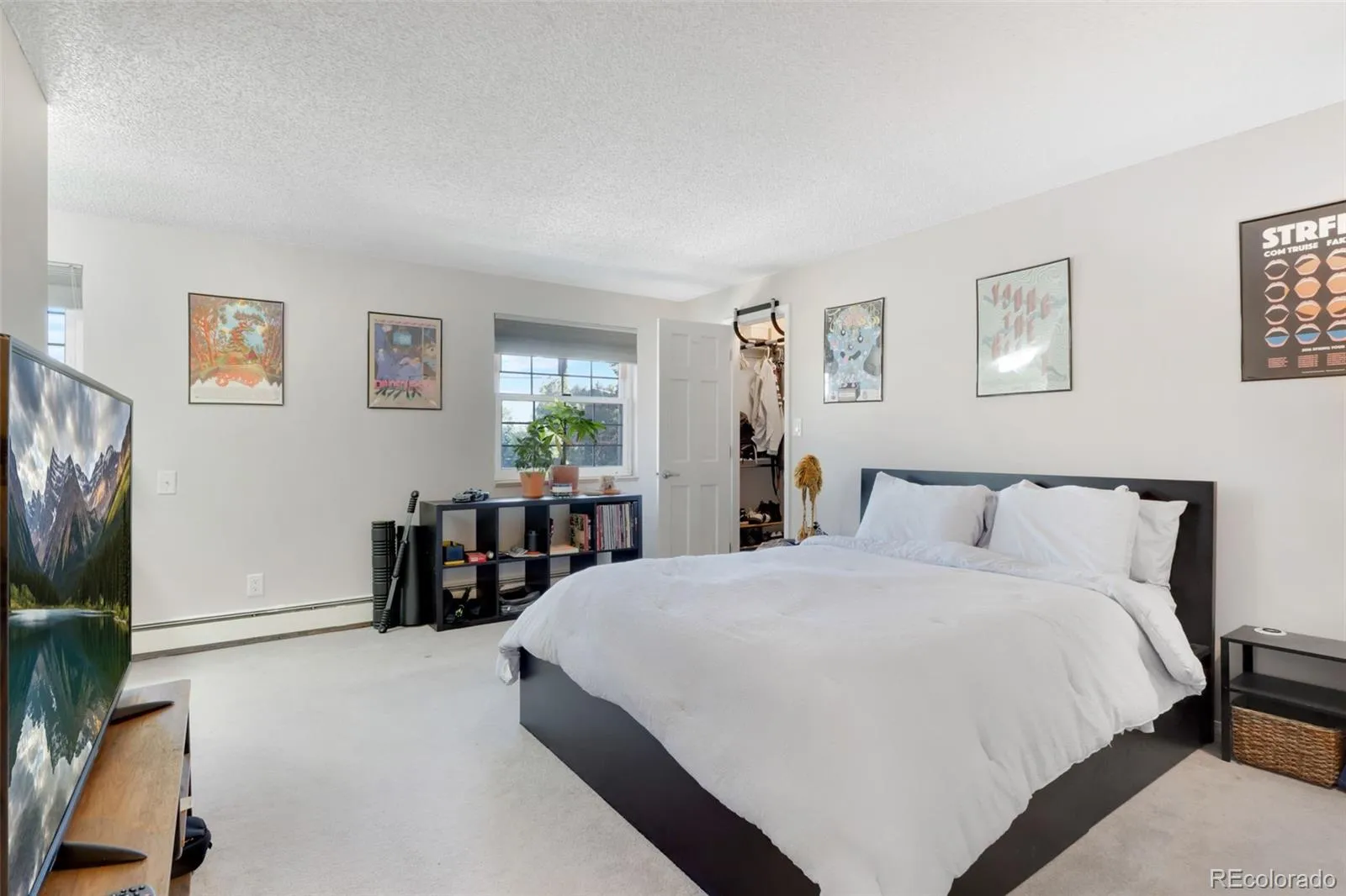 04012026055102 1600 12