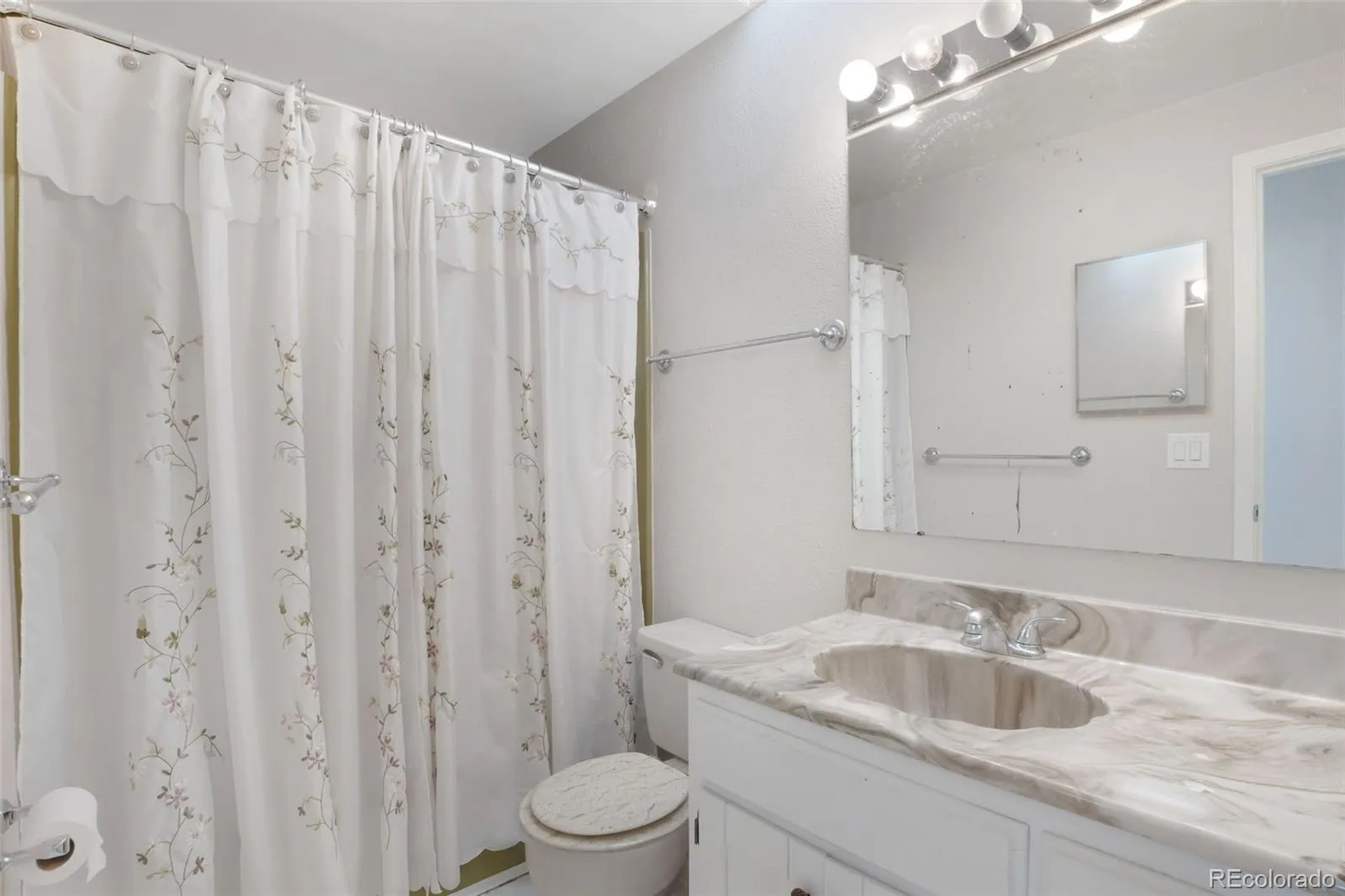 04012026055102 1600 19