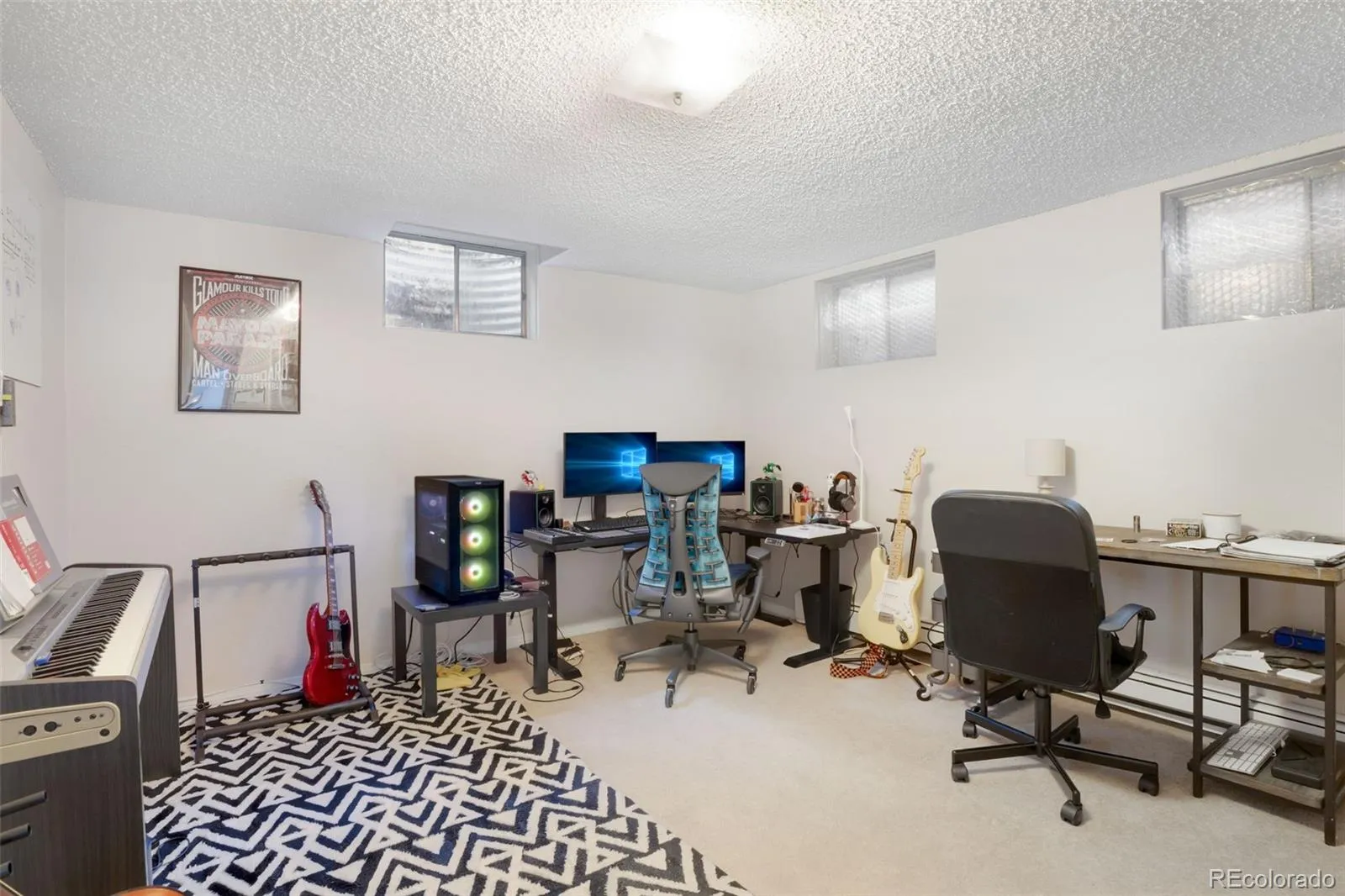 04012026055102 1600 22