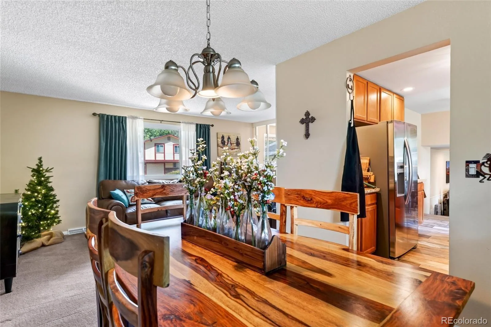 10126 W Iowa Avenue Lakewood CO 80232 | MLS #REC5624146 10152026234246 1600 3