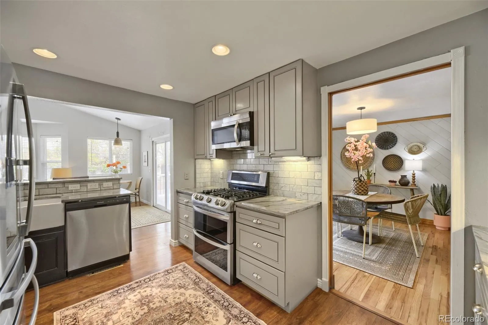 5810 S Julian Street Littleton CO 80123 MLS #REC5628002 05022026200859 1600 11