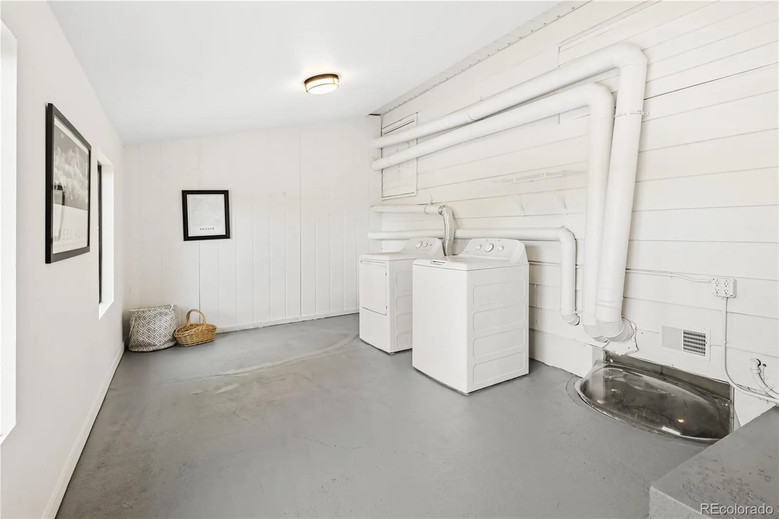 1351 S Patton Court Denver CO 80219 MLS #REC5628482 05182026194902 1600 15