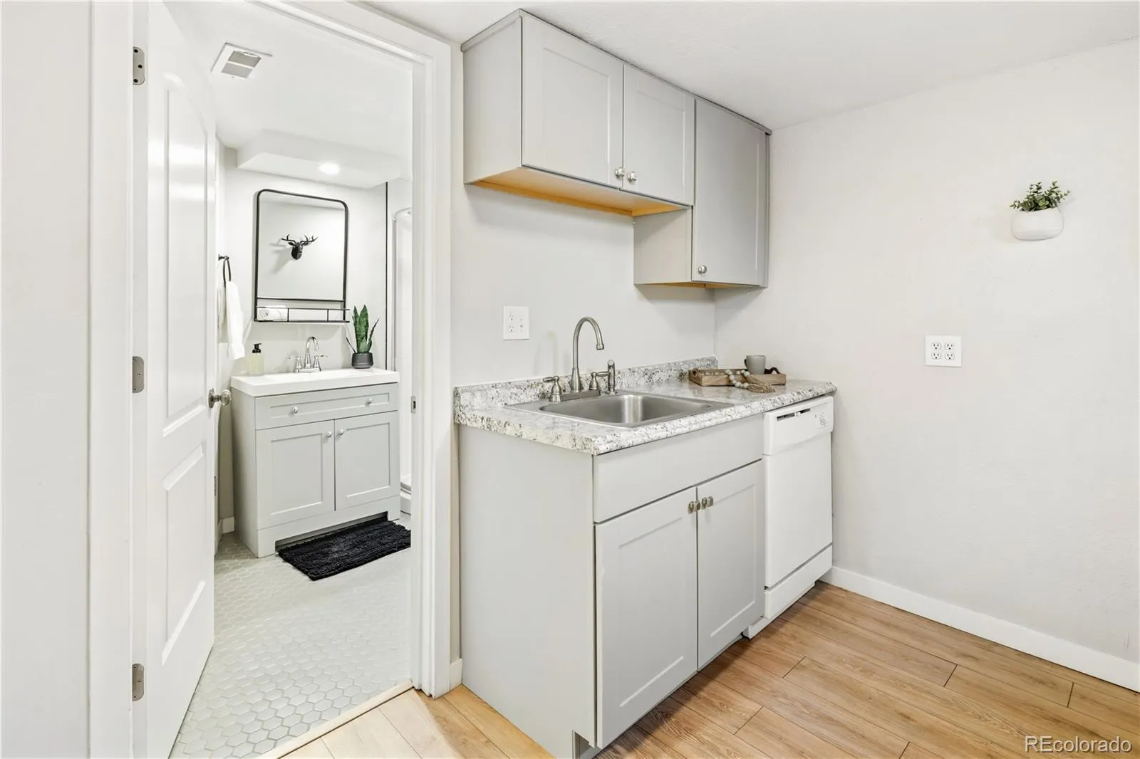 1351 S Patton Court Denver CO 80219 MLS #REC5628482 05182026194902 1600 21
