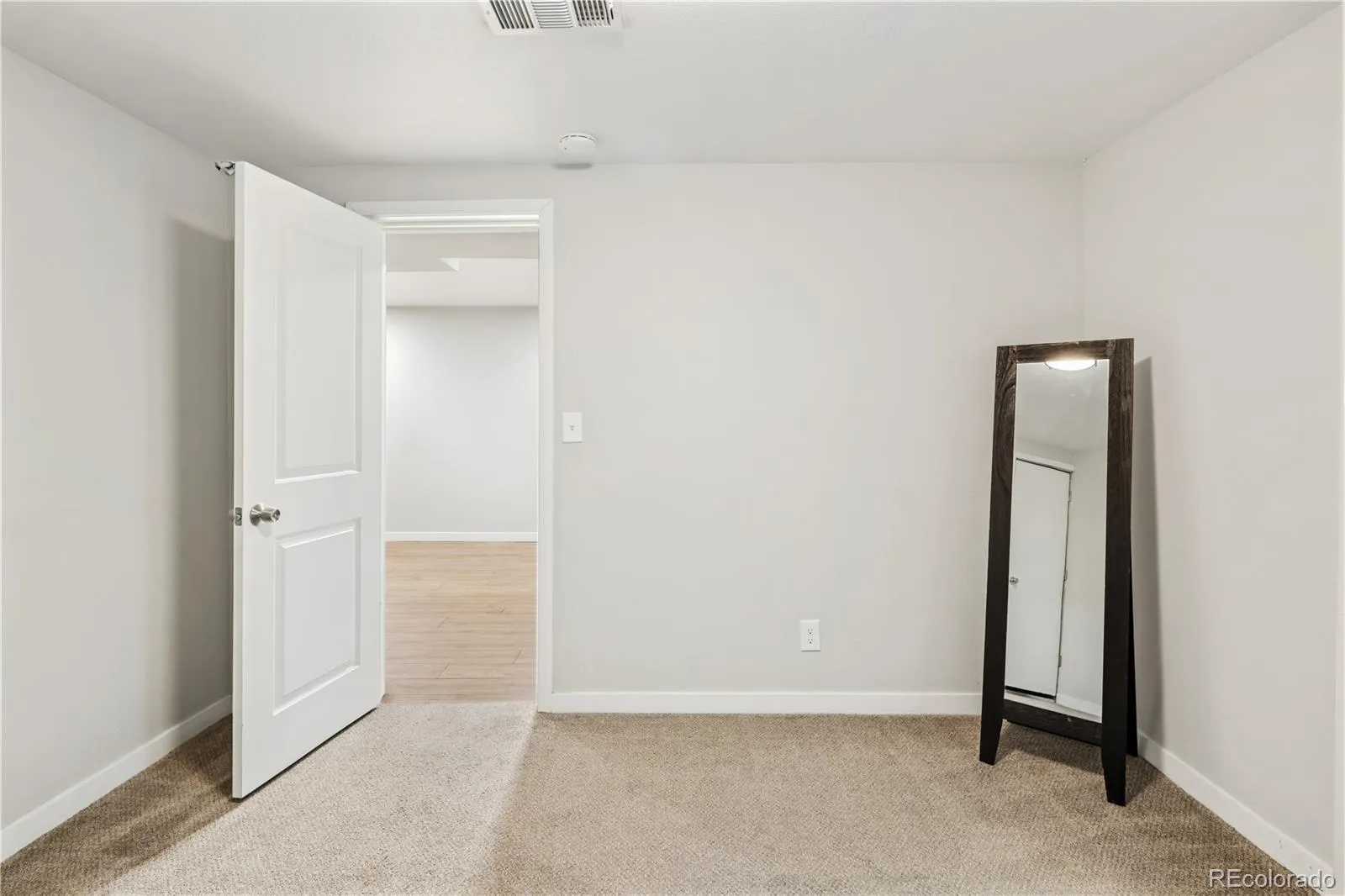 1351 S Patton Court Denver CO 80219 MLS #REC5628482 05182026194902 1600 27