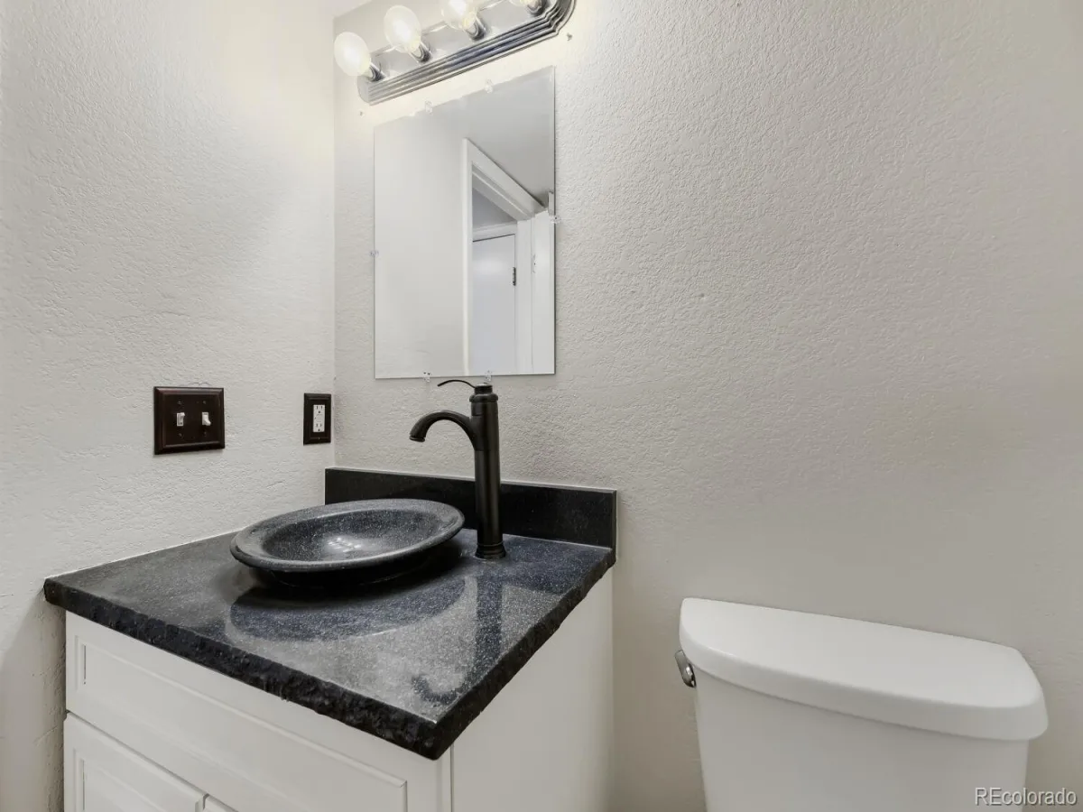 2938 S Parker Court Aurora CO 80014 | MLS #REC5628870 08202026044553 1200 20