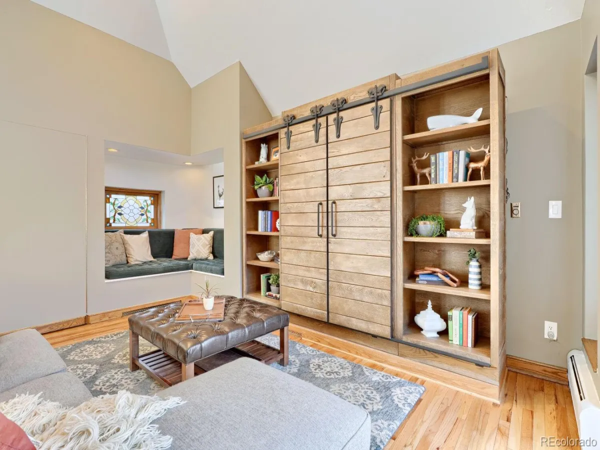 04042026161035 1200 13