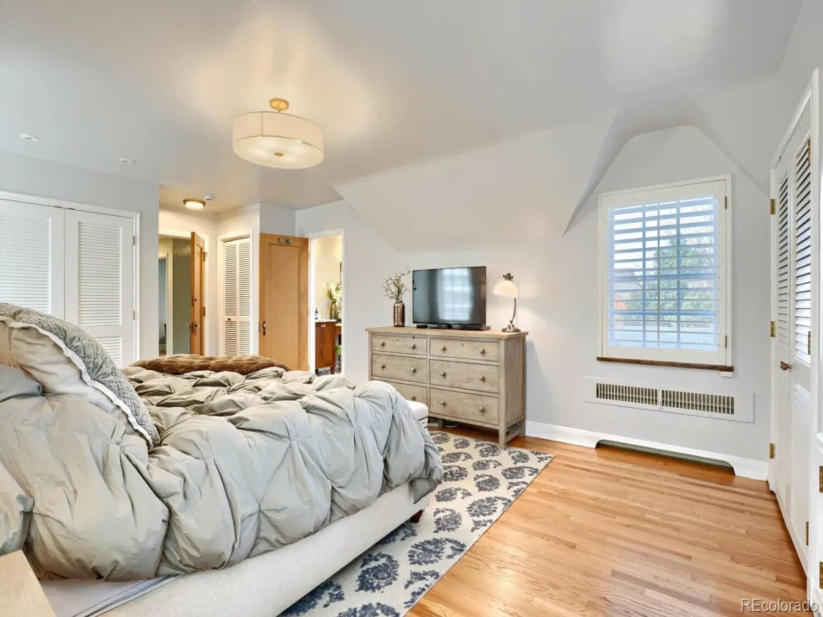 04042026161035 1200 15