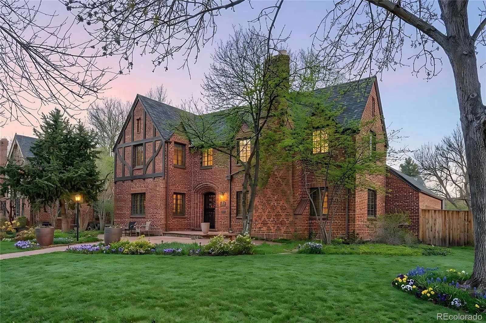 04042026161035 1600 1