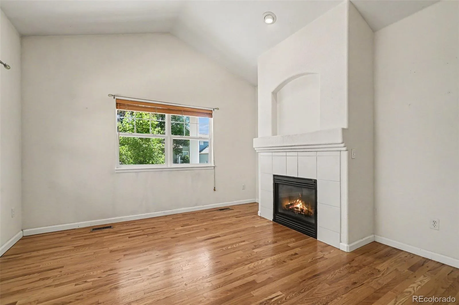 305 Maggie Street Longmont CO 80501 | MLS #REC5630292 07012026183550 1600 6