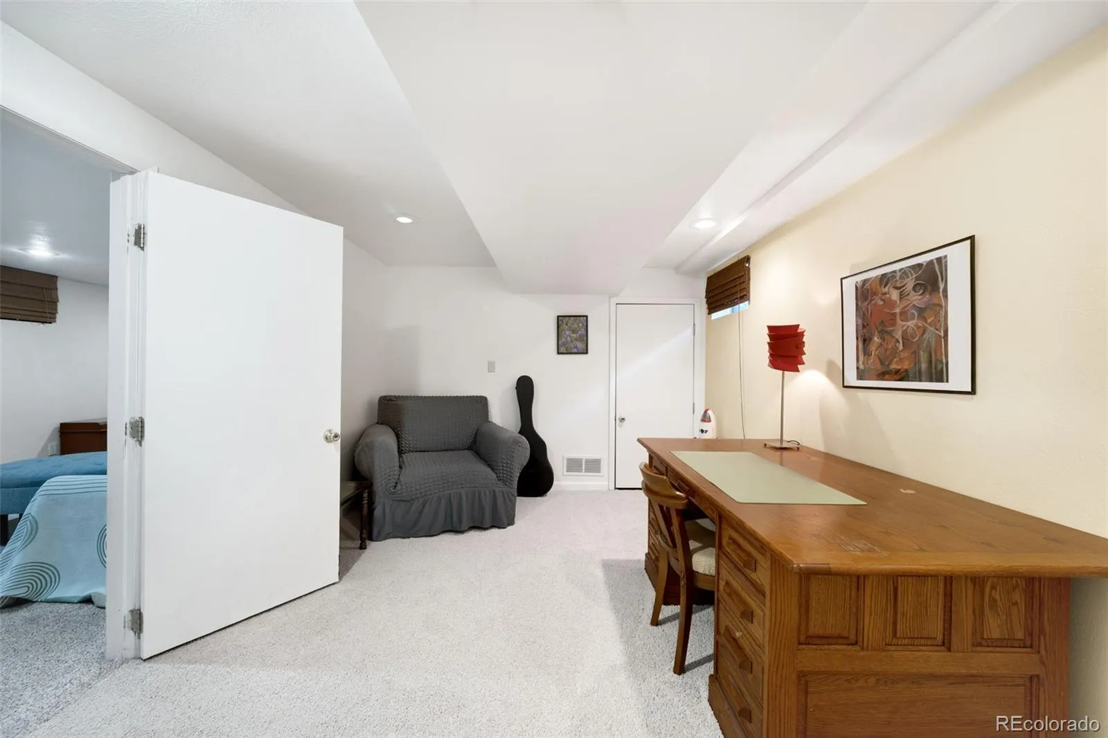 04172026163007 1600 32